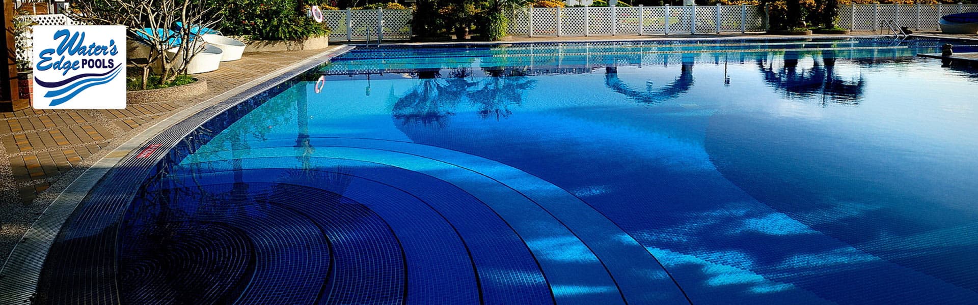 Water's Edge Pools — pristine pool maintenance